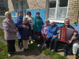 &laquo;Поём всем двором&raquo;